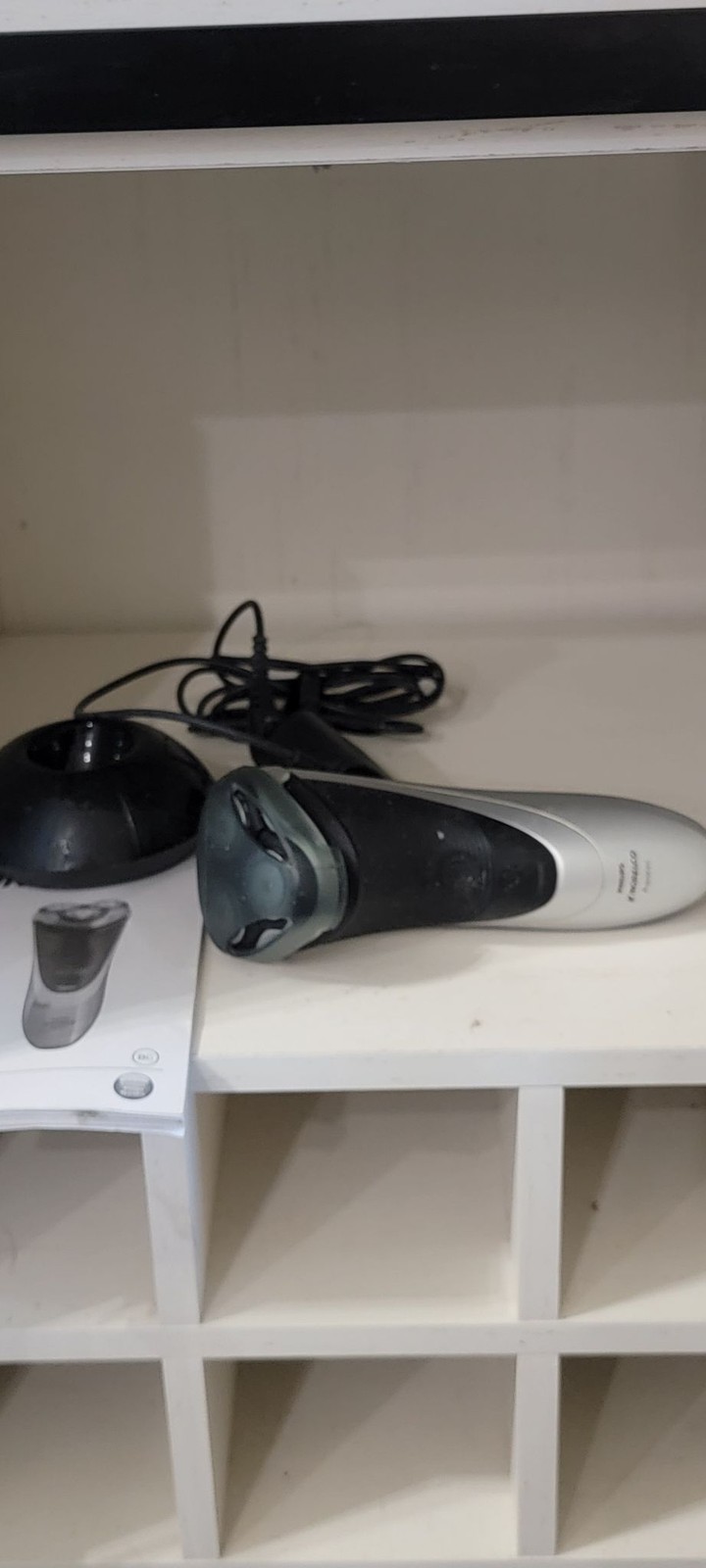 Philips Norelco Electric Shaver Mens Rotary Rechargeable Razor With Dock Manual