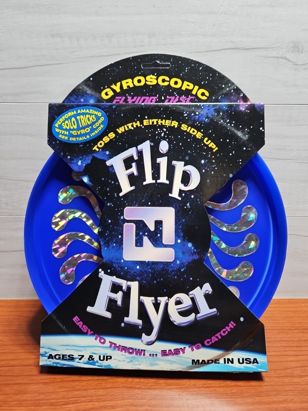 Flip N Flyer Gyroscopic Disc Trick Frisbee, New In Package,  Fast Shipping 