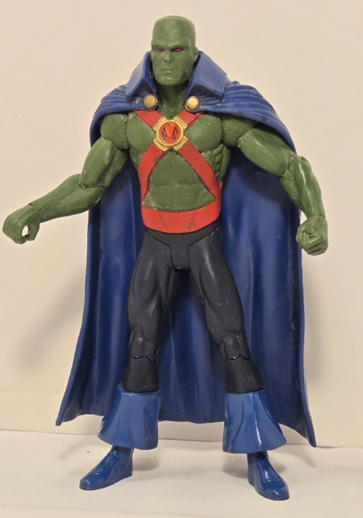 DC Collectibles Brightest Day: Martian Manhunter Figure 7”
