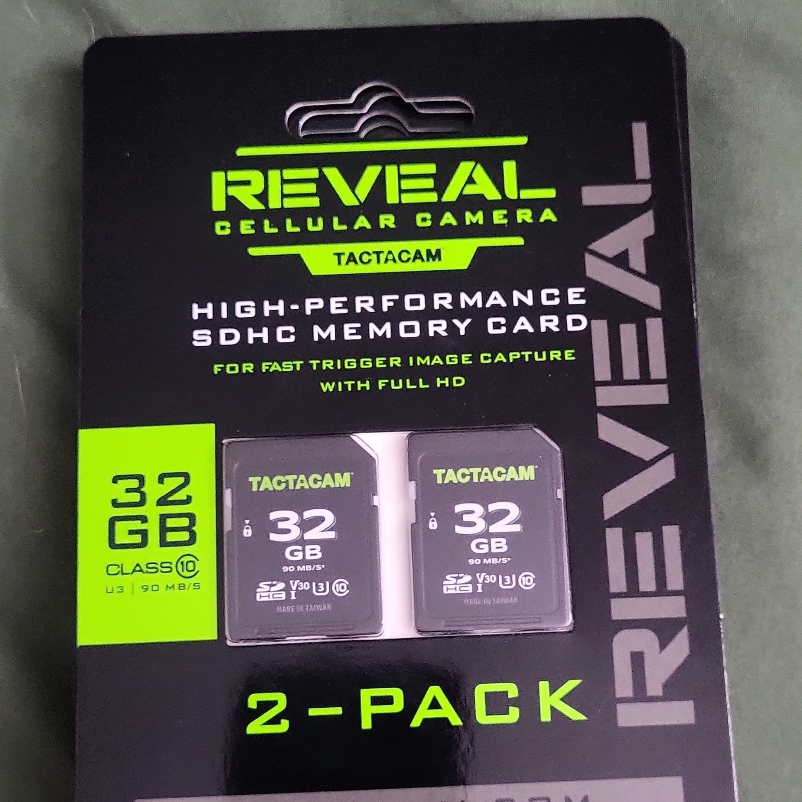 Tactacam Reveal Cellular Camera SDHC 32GB 2-Pack Waterproof Shock Proof