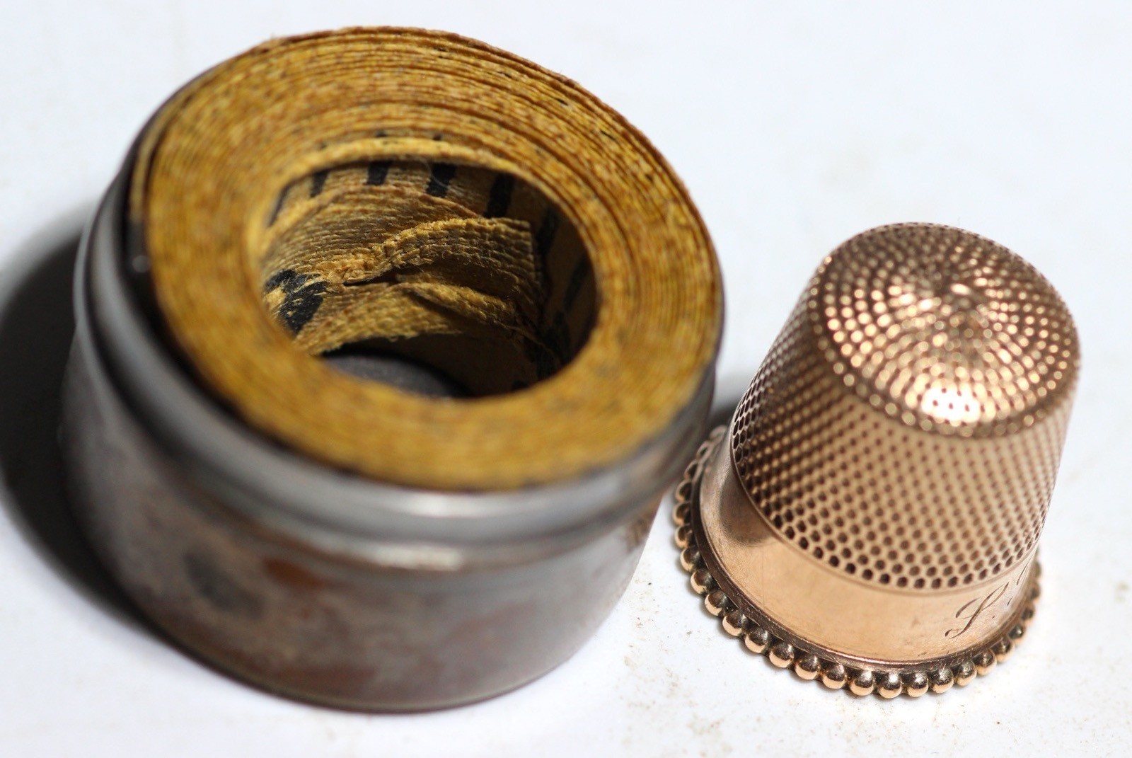 Rare Victorian Gold Thimble Tape Measure Antique Sewing Gem