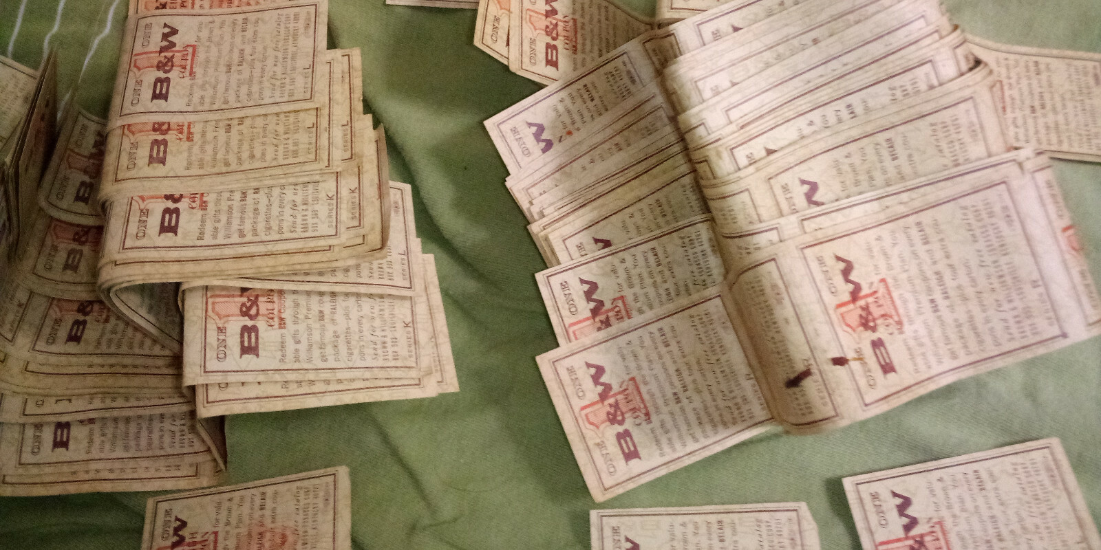 'LOT OF 100' Vintage 1940s Brown & Williamson B & W Coupons. Tobacciana.