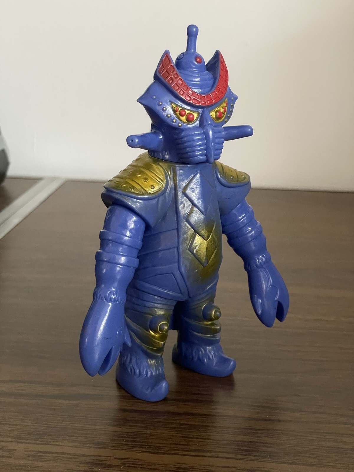 Bandai Ultraman Taro Ultra Kaiju Monster Temperor