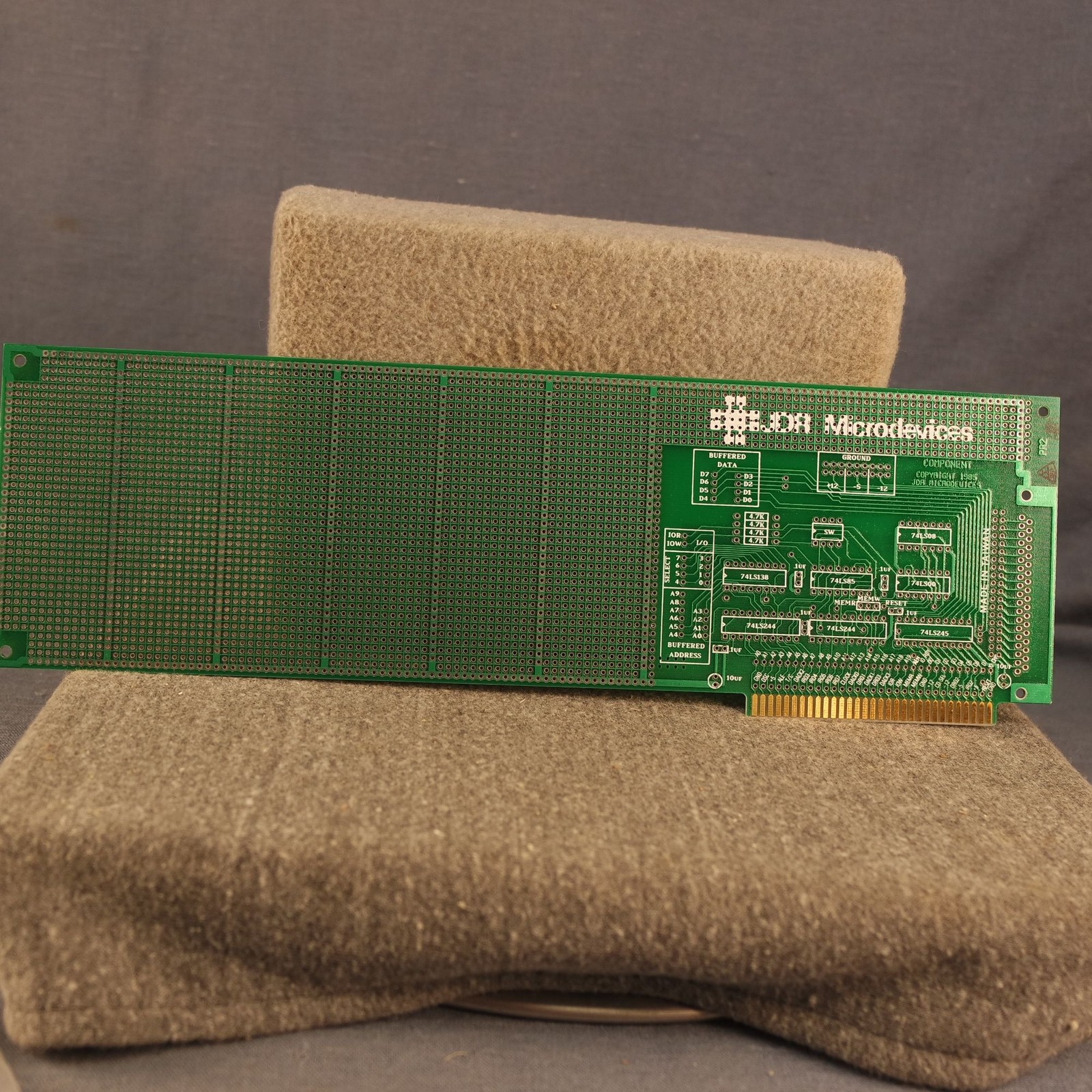 JDR Microdevices IBM Full Length PC/XT/AT Prototyping ISA Bus Card Gold Fingers