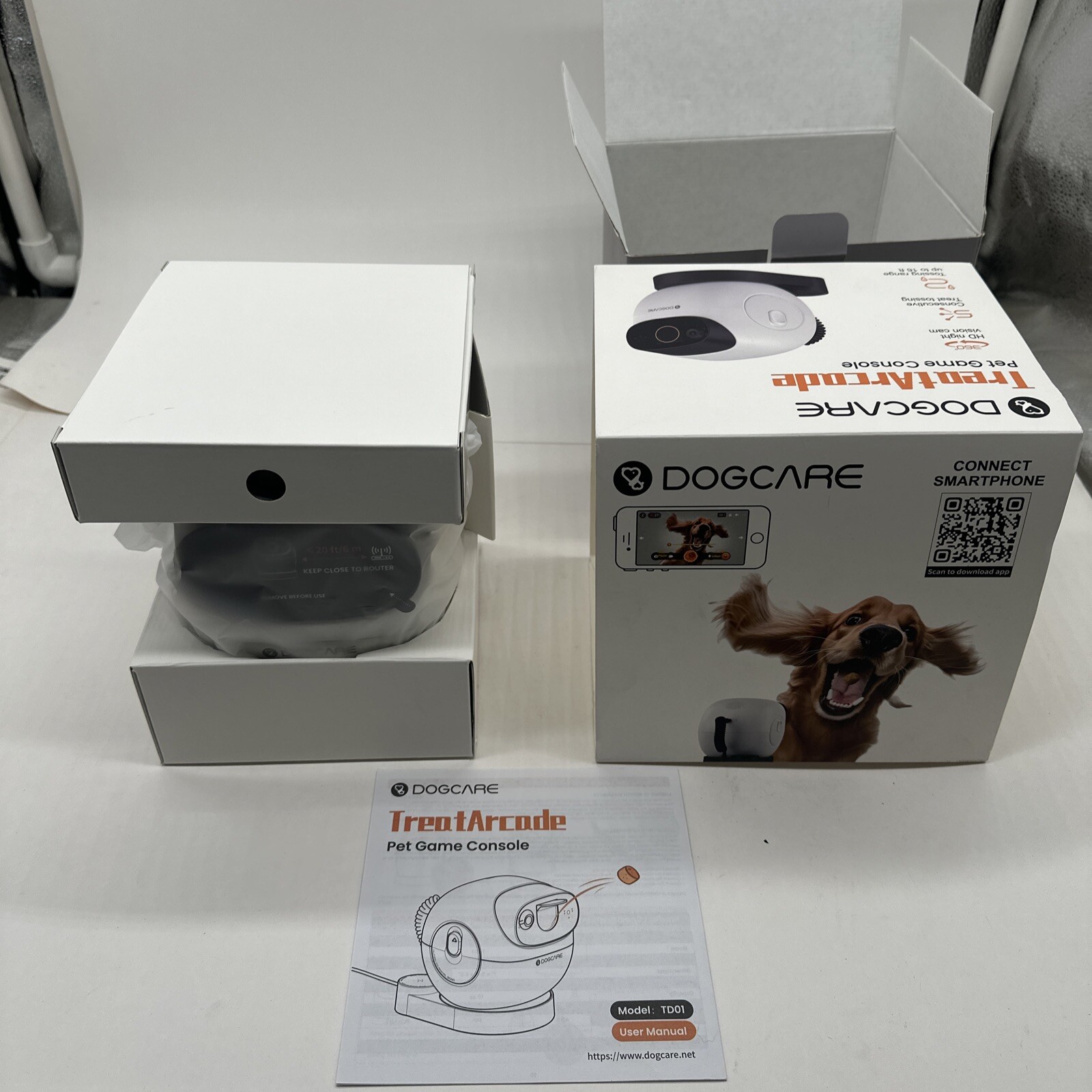 DOG CARE Dog Camera Treat Dispenser, 1080p HD TD01 NEW