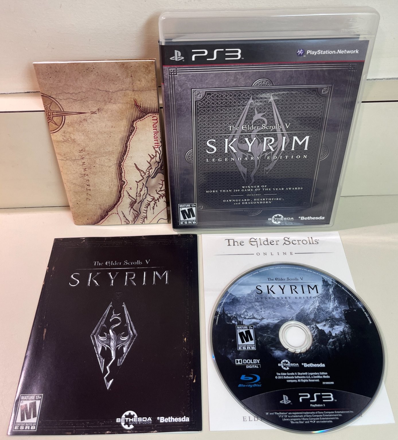 The Elder Scrolls V Skyrim Legendary Edition PS3 Game, Map + DLC Expansion