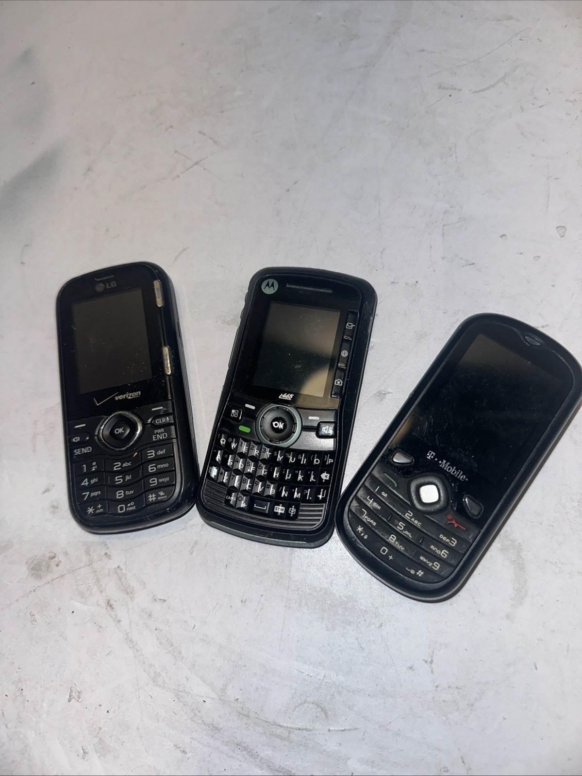 3 Vintage Cell Phone Lot Untested/ As-Is Parts Repair see pic.   1A