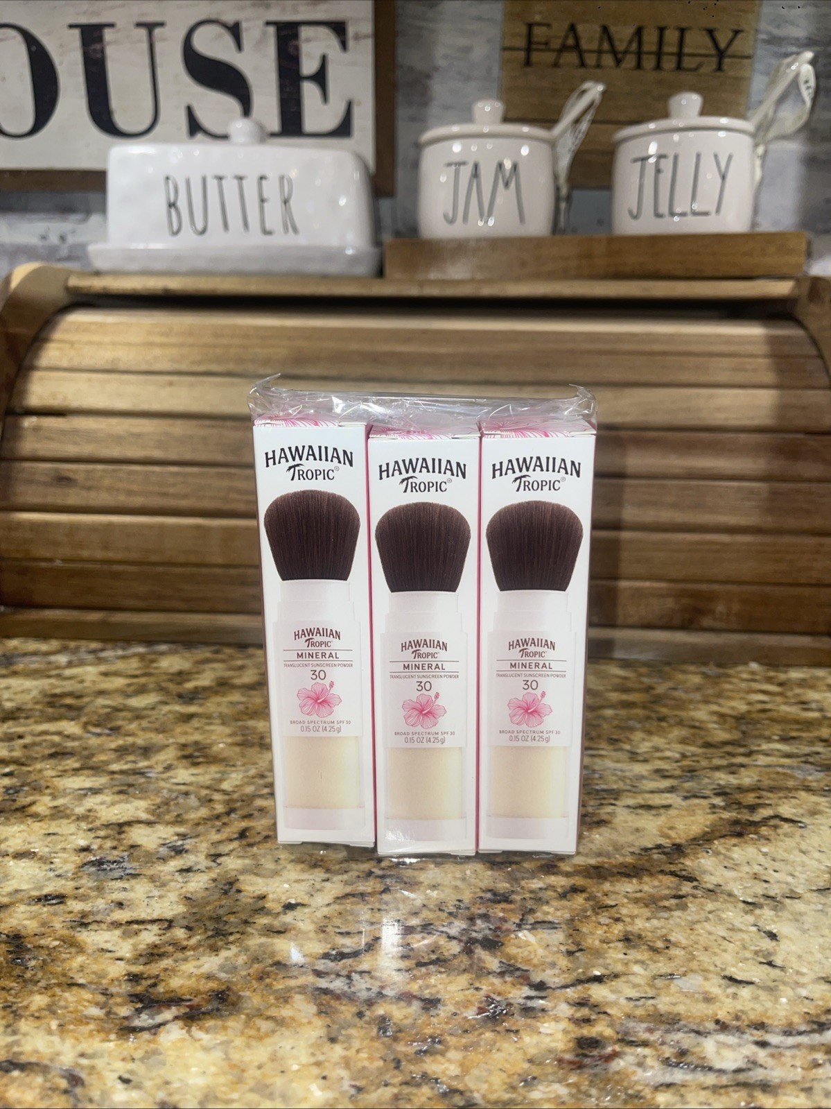 3 Pack Hawaiian Tropic Mineral Translucent Sunscreen Powder w/ Brush SPF 30