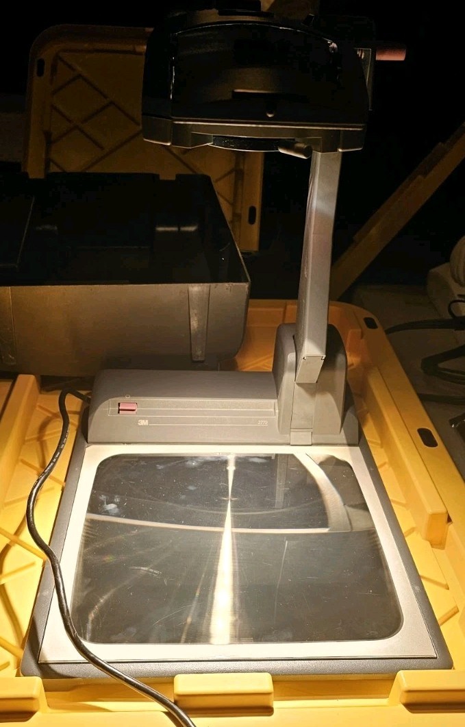 3M 2770 Overhead Projector