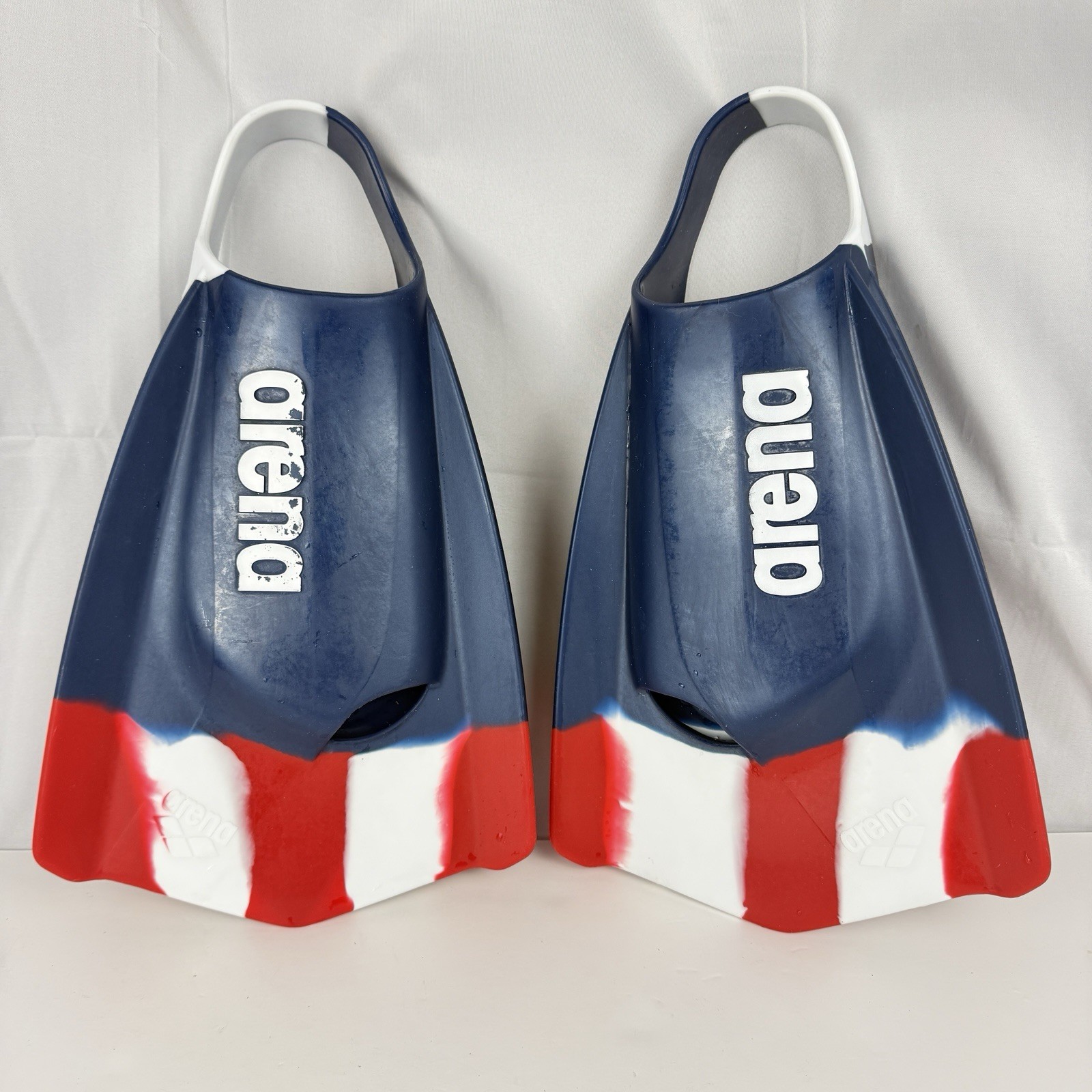 ARENA Powerfin Pro Swim Training Fins – Red/White/Blue Size US 12.5-13 EU-46-47