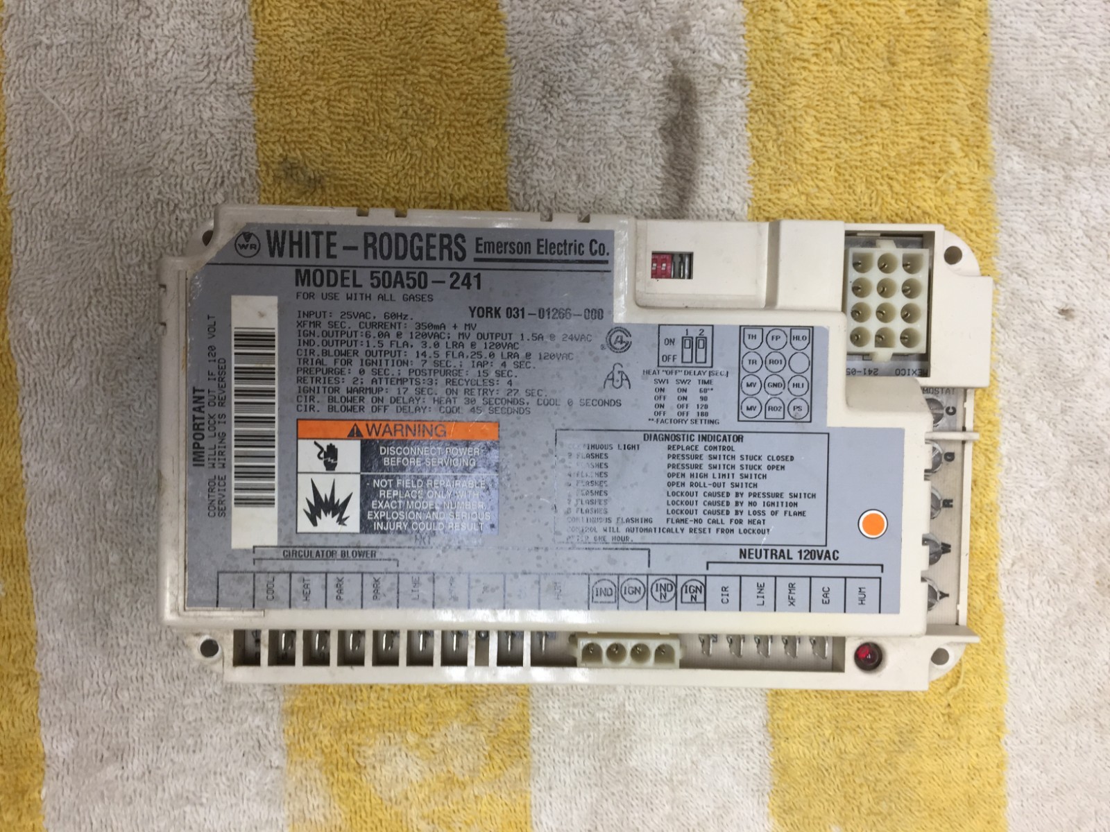 50A50-241 Gas Furnace Control Circuit Board 031-01266-000 free shipping