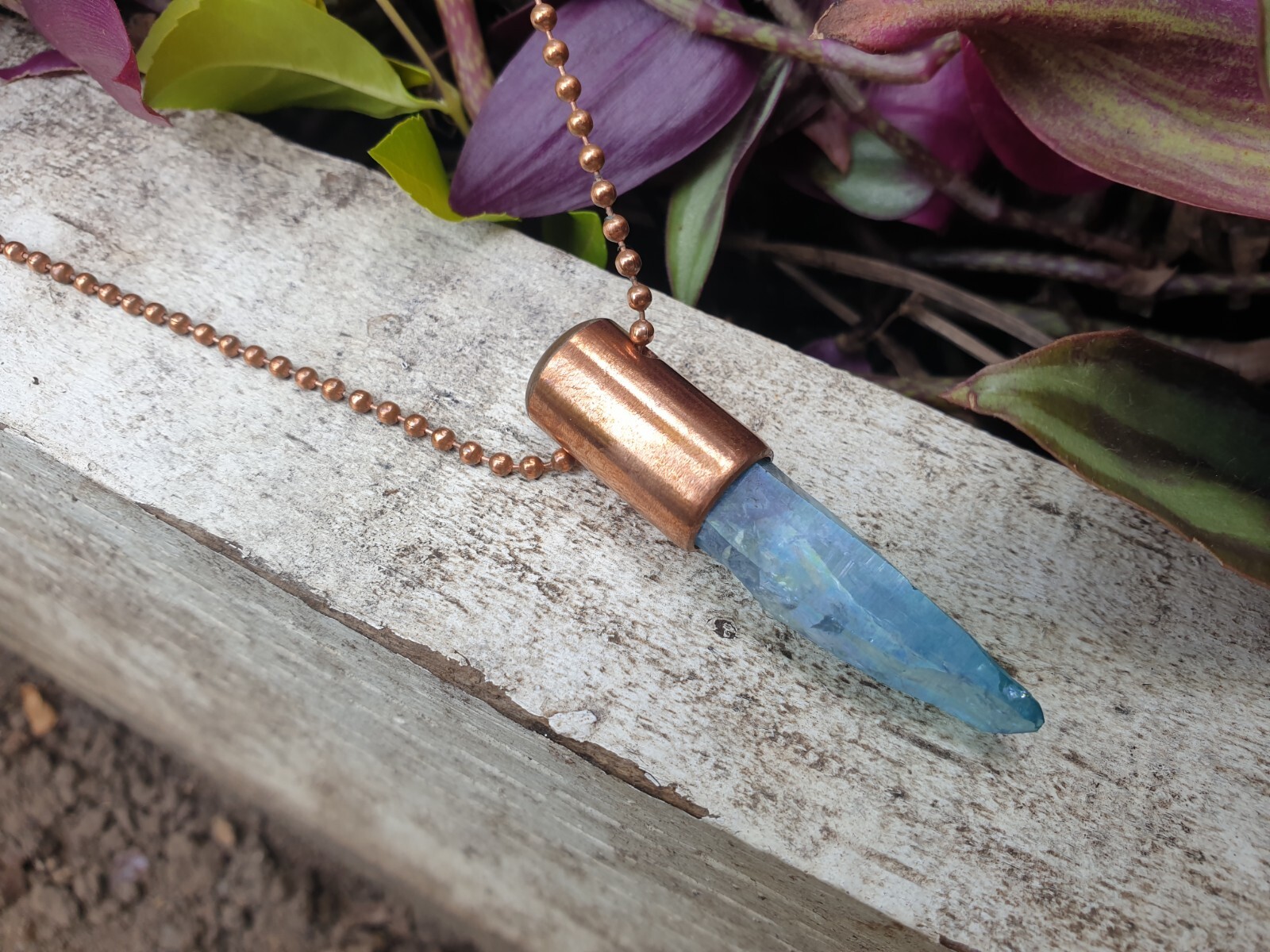 AQUA AURA Tooth Like Crystal Pendant Necklace EMF Copper RARE