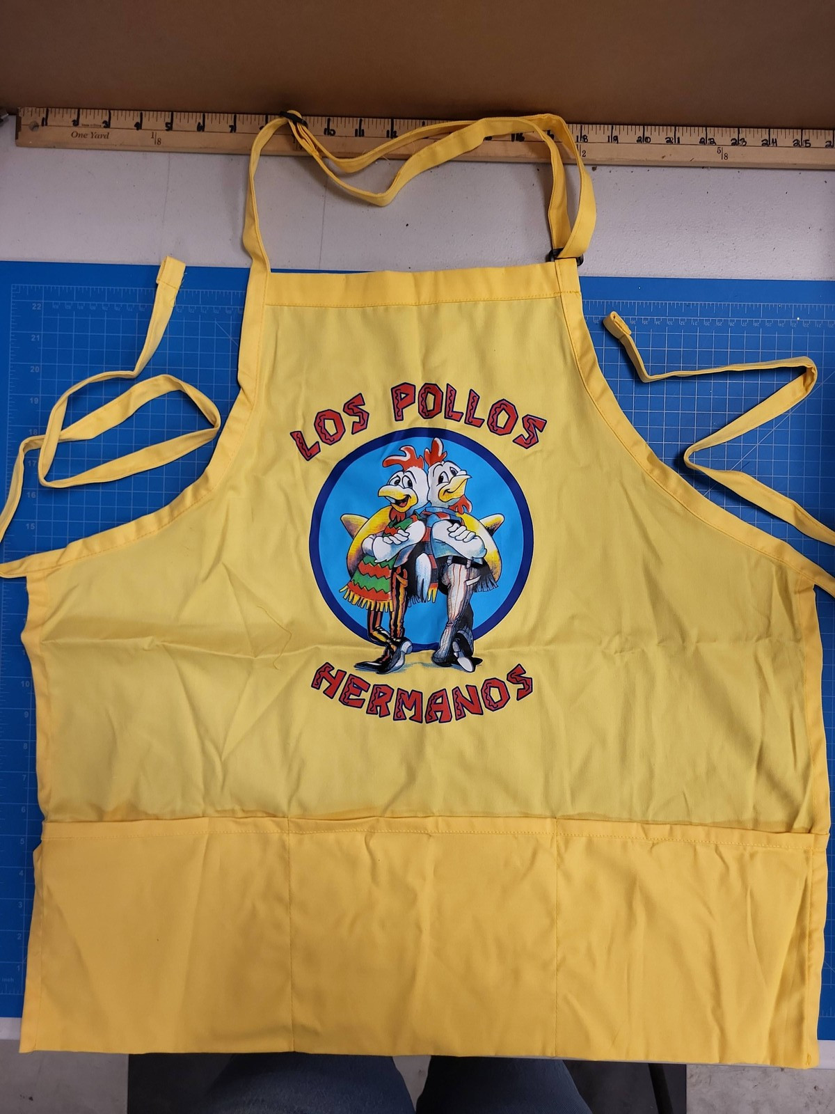 Breaking Bad Los Pollos Hermanos Apron Yellow 50 Fifty TV Show Prop Costume