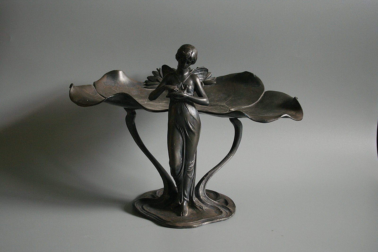 ANTIQUE ART NOUVEAU WMF VISITING CARD TRAY - CIRCA 1906