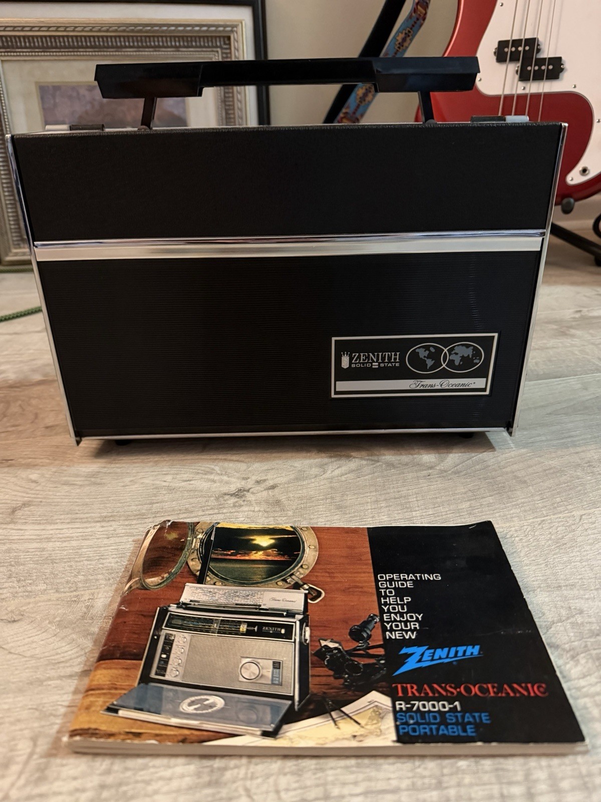 Zenith Transoceanic R7000-1 SW Vintage Radio with Original Owner's Manual