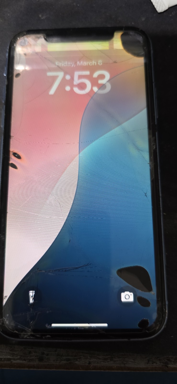 Apple iPhone XR - Red - 64GB - as-is for salvage/parts/disassembly