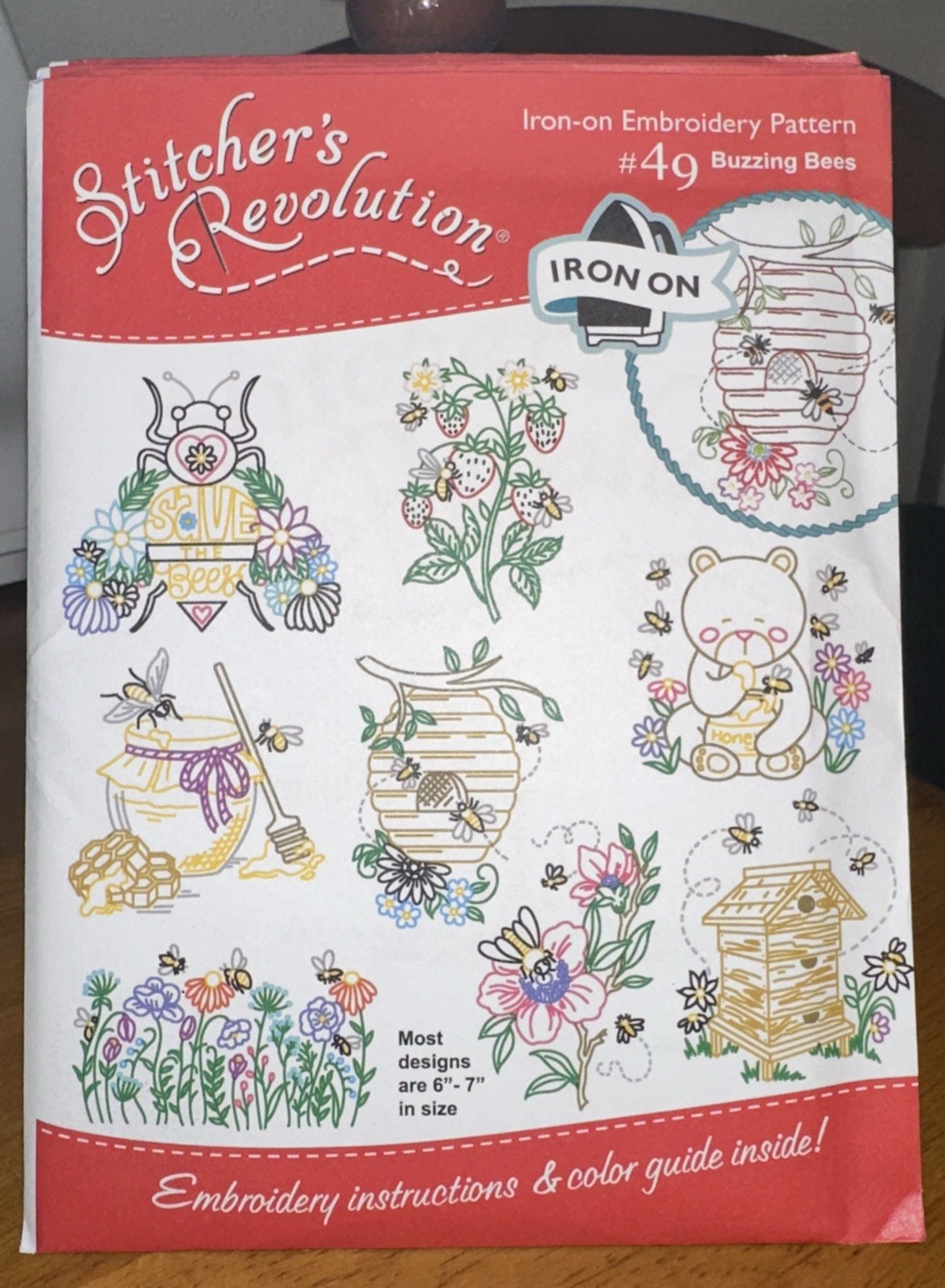Stitcher’s Revolution #49 BUZZING BEES Iron-on Embroidery Pattern Transfer NEW