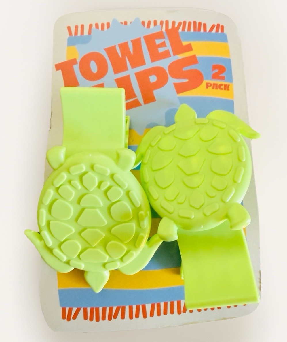 Turtle Beach Towel Clips Pool Chair Holder Cruise Chair Clips Green 2 Pack