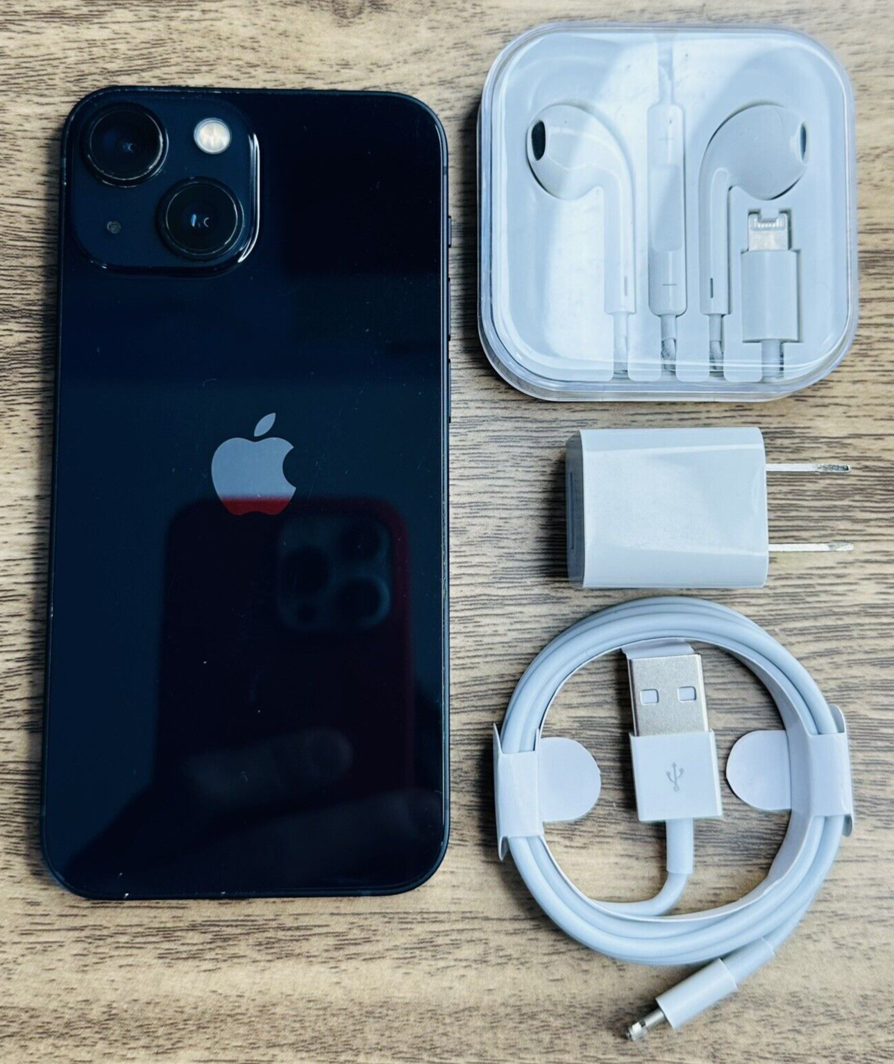 Apple iPhone 13 - 256GB - Midnight Factory Unlocked - Good Condition