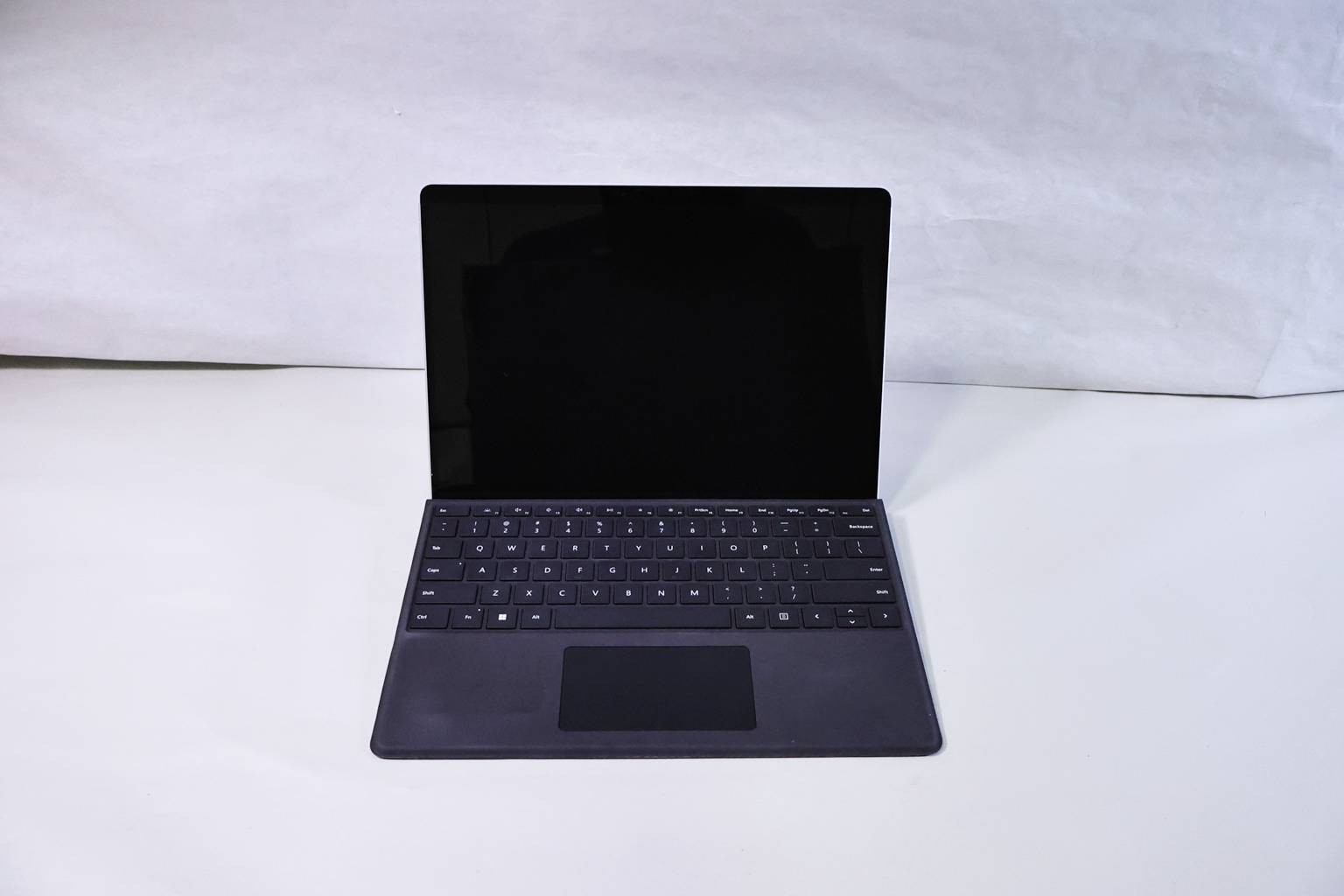 MICROSOFT SURFACE PRO 8 | 1982 | 13" | 256GB | UNLOCKED | PLATINUM