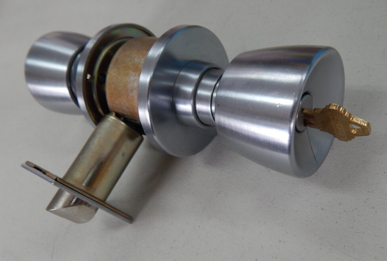 Schlage D70 Byron/Tulip Classroom Knob 626 Grade 1 2 3/4  Latch SC1 1 Key Used 