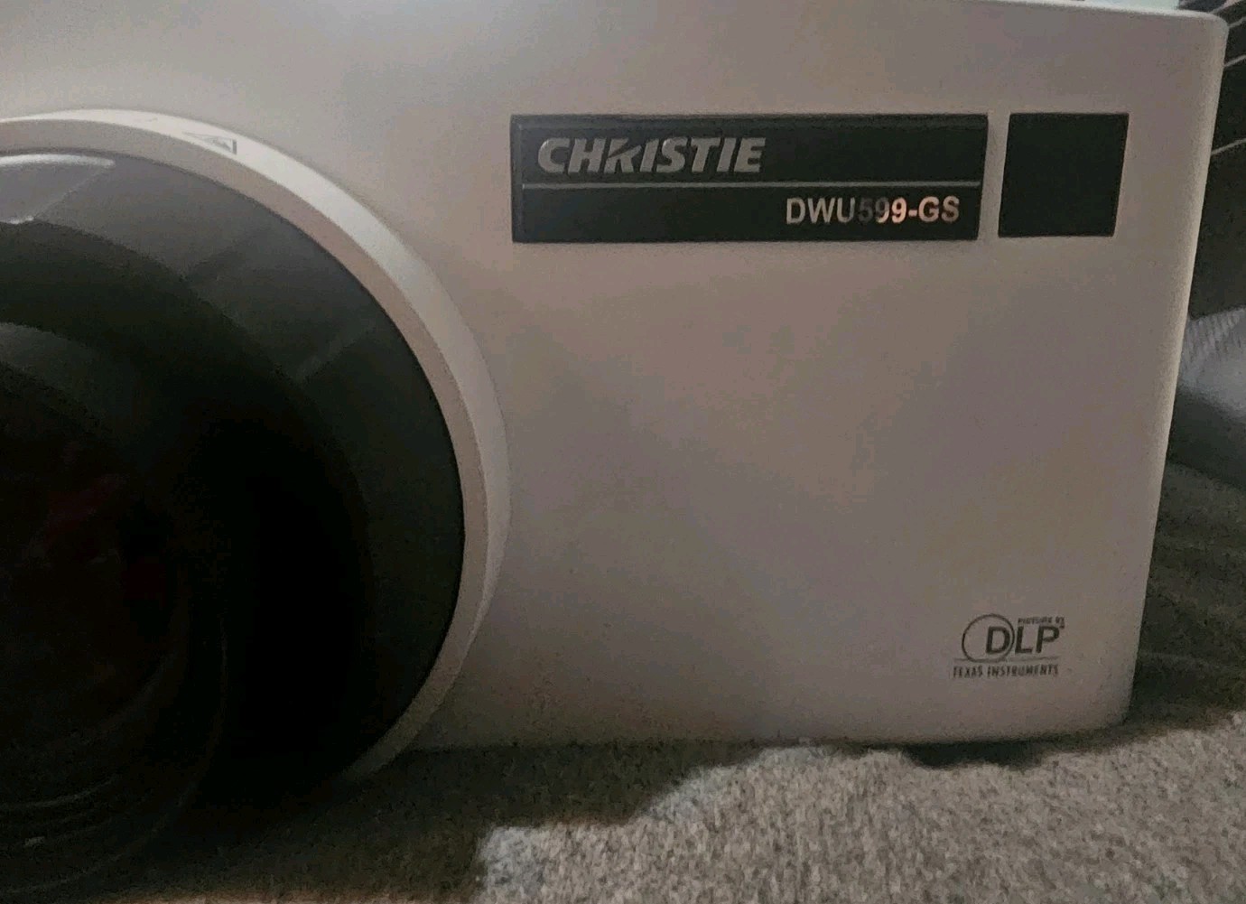 DEFECTIVE Christie DWU599GS DLP WUXGA laser projector G3D