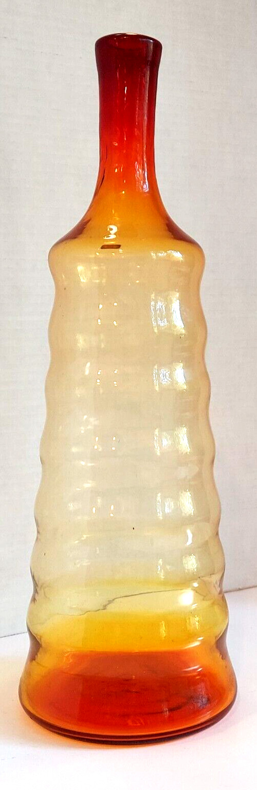 MCM vIntage ITALY Beehive Decanter 658s Amberina red orange 14.5" Blenko/Empoli?