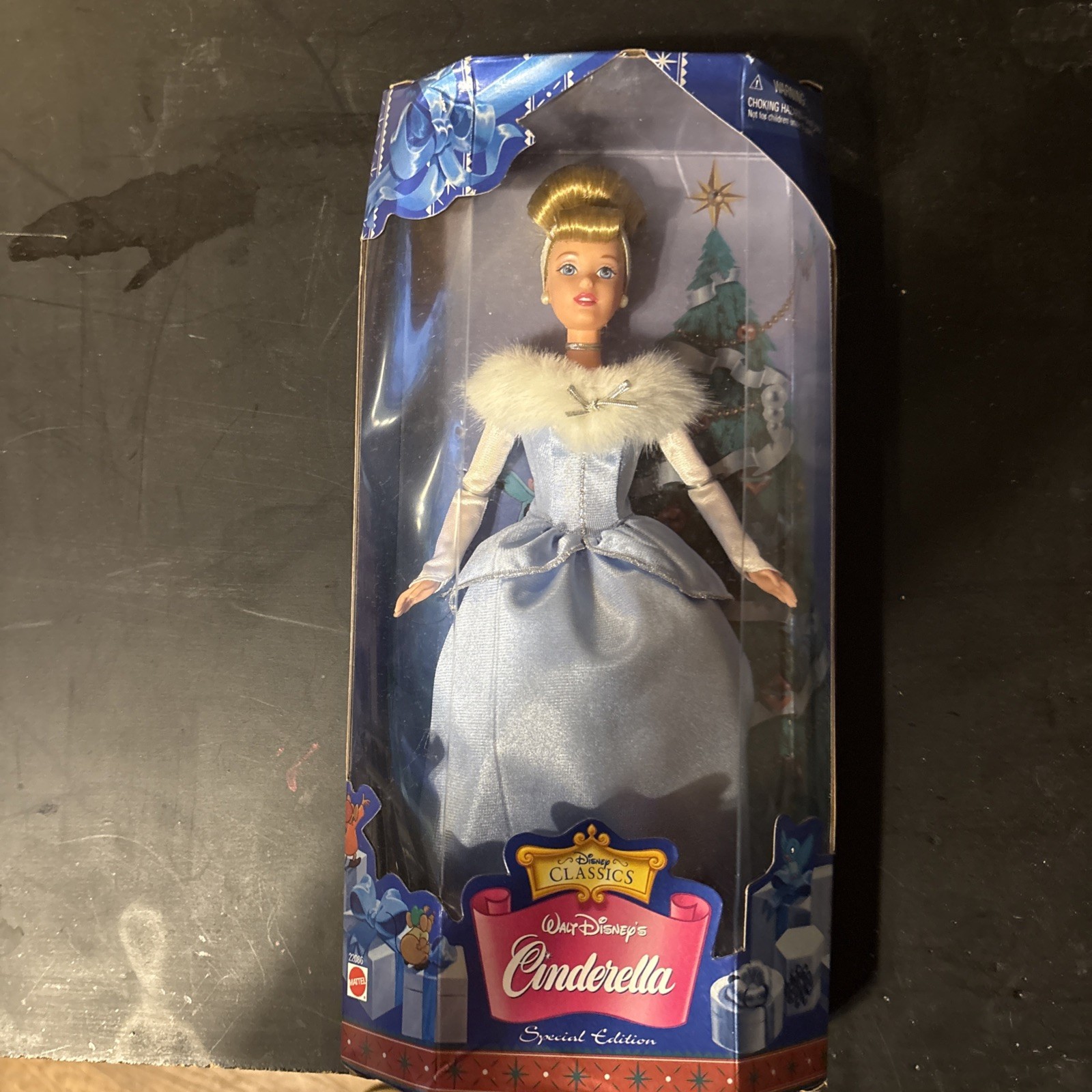 1999 Mattel Disney Classics ~~HOLIDAY CINDERELLA Special Edition~~ New NRFB