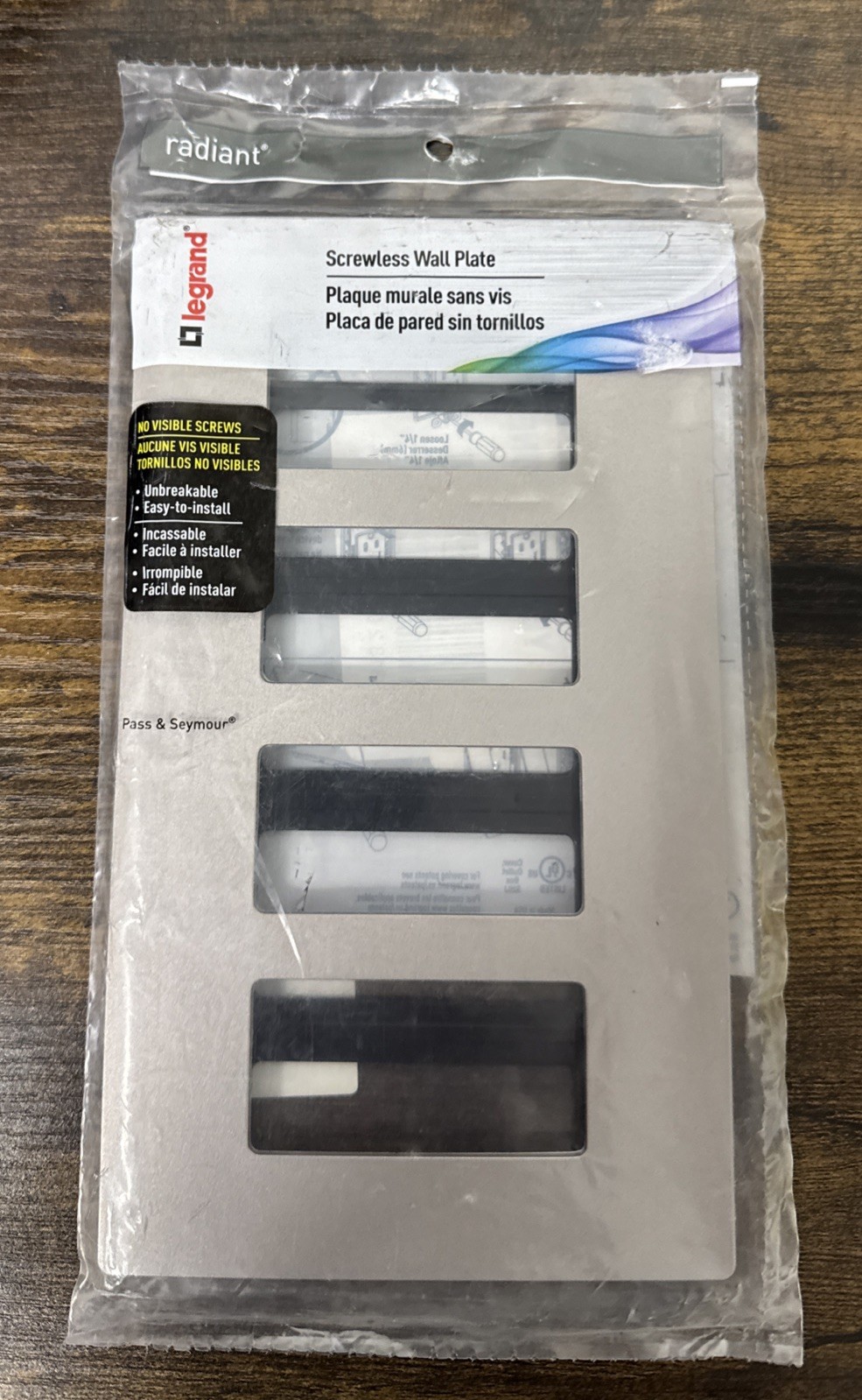 LEGRAND Radiant Nickel Silver 4 gang Polycarbonate Screwless W 1-PK (B45