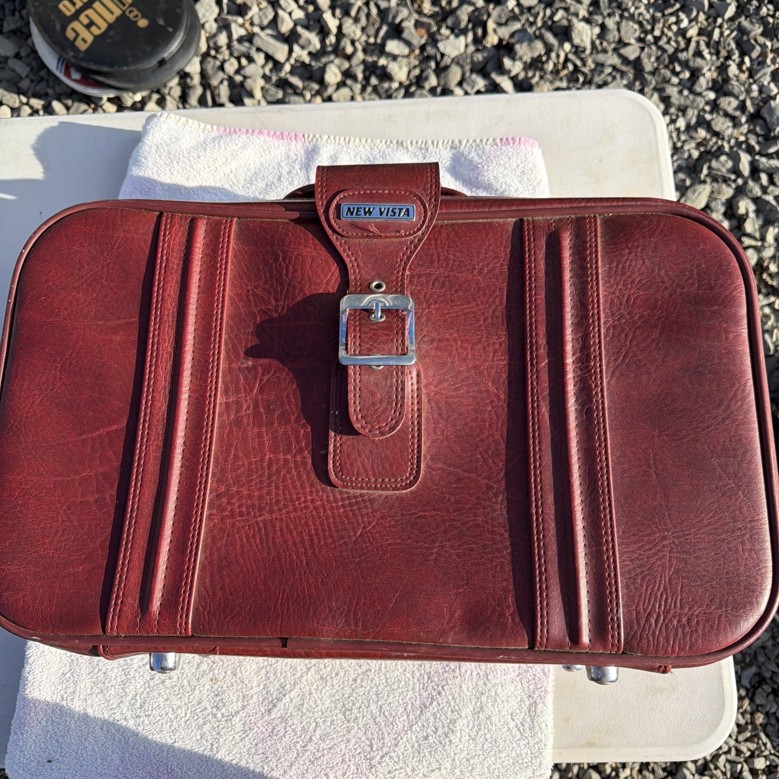 new vista red leather suitcase 80s vintage
