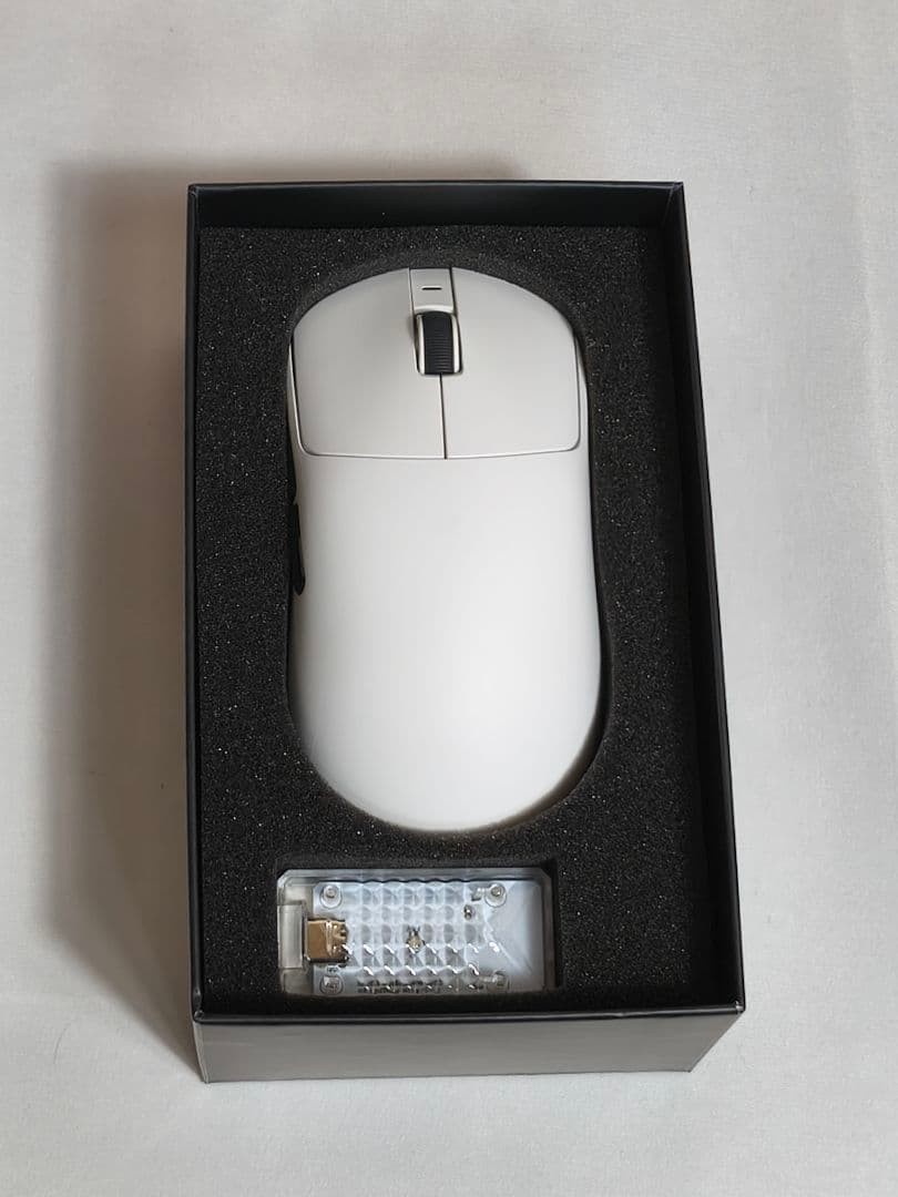 Attack Shark X8 Ultimate 8K Gaming Mouse Wired Wireless White Unused Tested