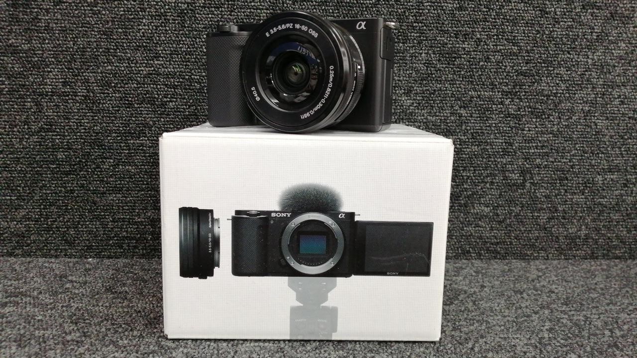 Sony ZV-E10 Mirrorless Camera 24.2MP E-mount, 4K Video, USB-C, HDMI Used From Ja