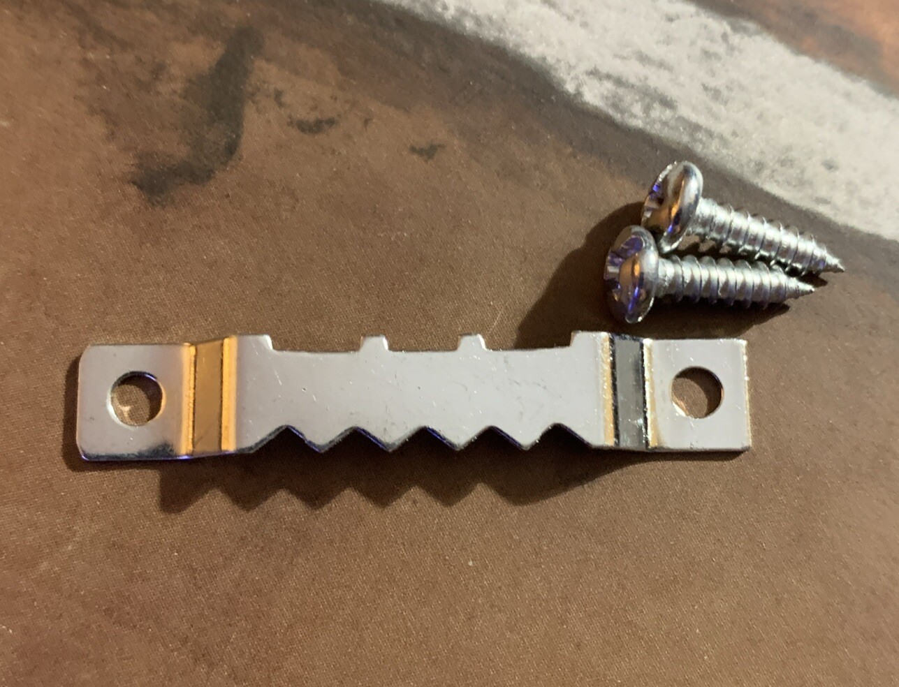 Qty 20 - Large 1 5/8" Zinc Plated Steel Sawtooth Hangers Heavy Duty with Screws