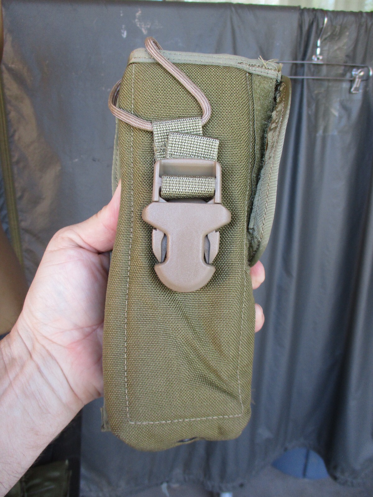 Oldgen 2008 EAGLE INDUSTRIES Khaki MBITR Radio Pouch, SEAL SF SFLCS