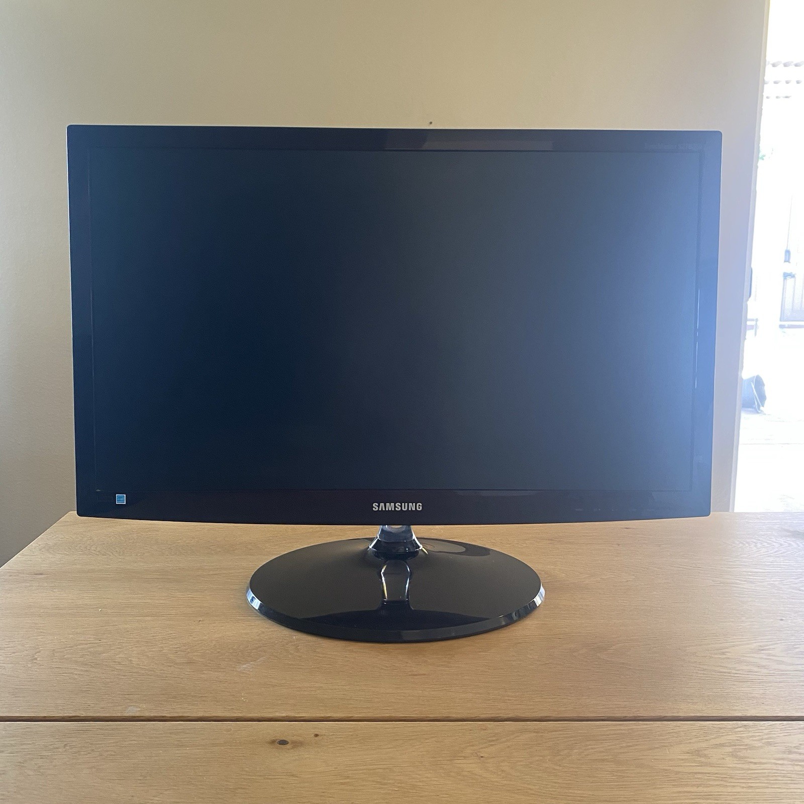 Samsung Syncmaster s27b350 Monitor  25” x 15” Display 