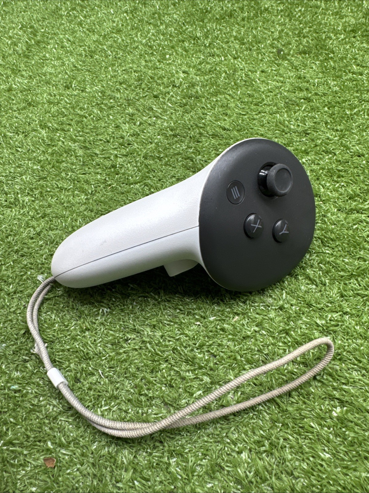 Meta Oculus Quest 3, 3s VR/Genuine  Left Controller Only.    d1