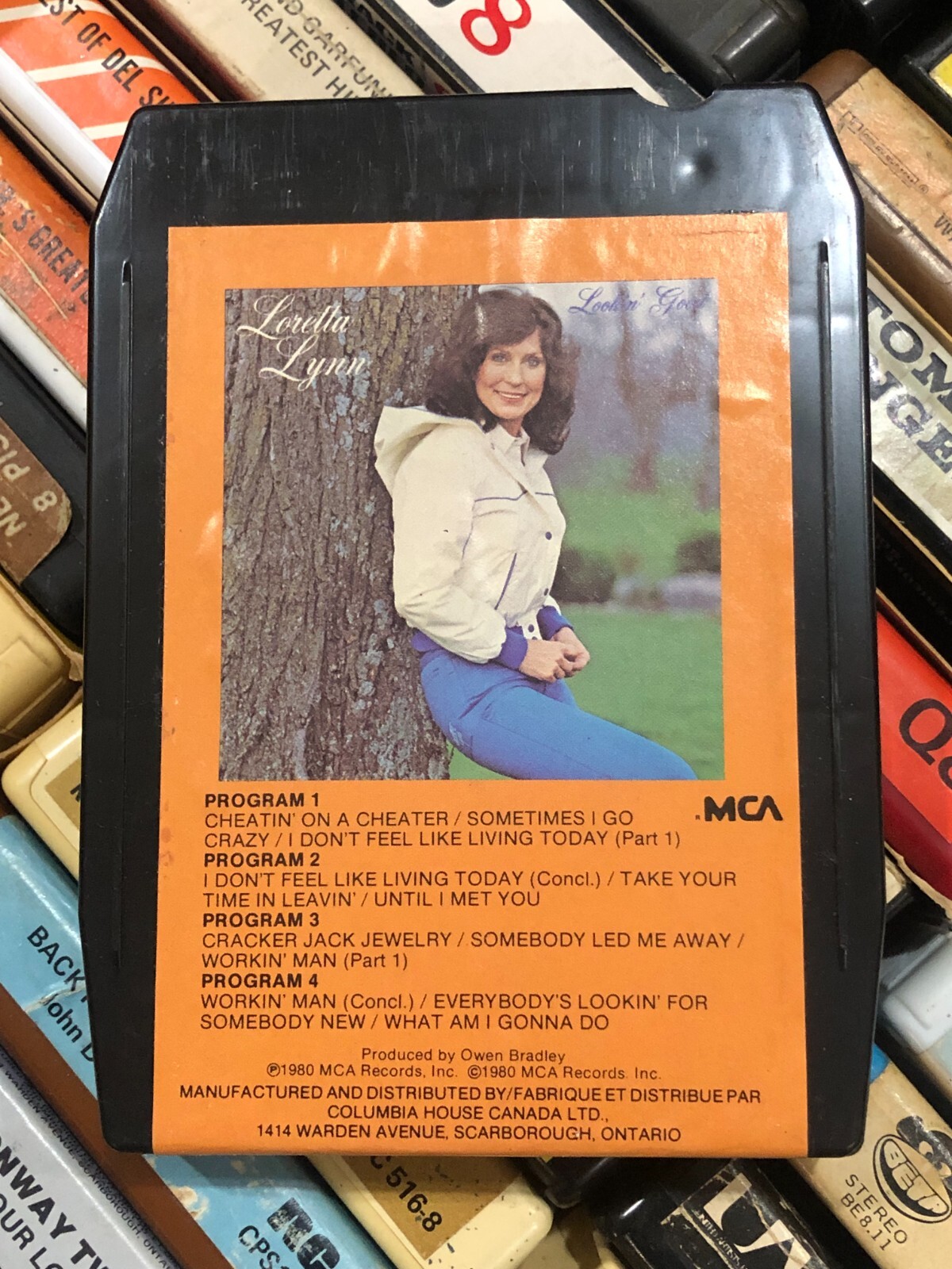 Loretta Lynn : Lookin' Good 1980, 8 track tape CANADIAN