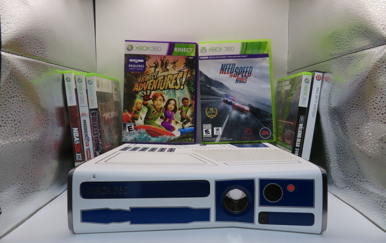 Microsoft Xbox 360 Star Wars Edition Console w/ Kinect, Controllers, 7 Games