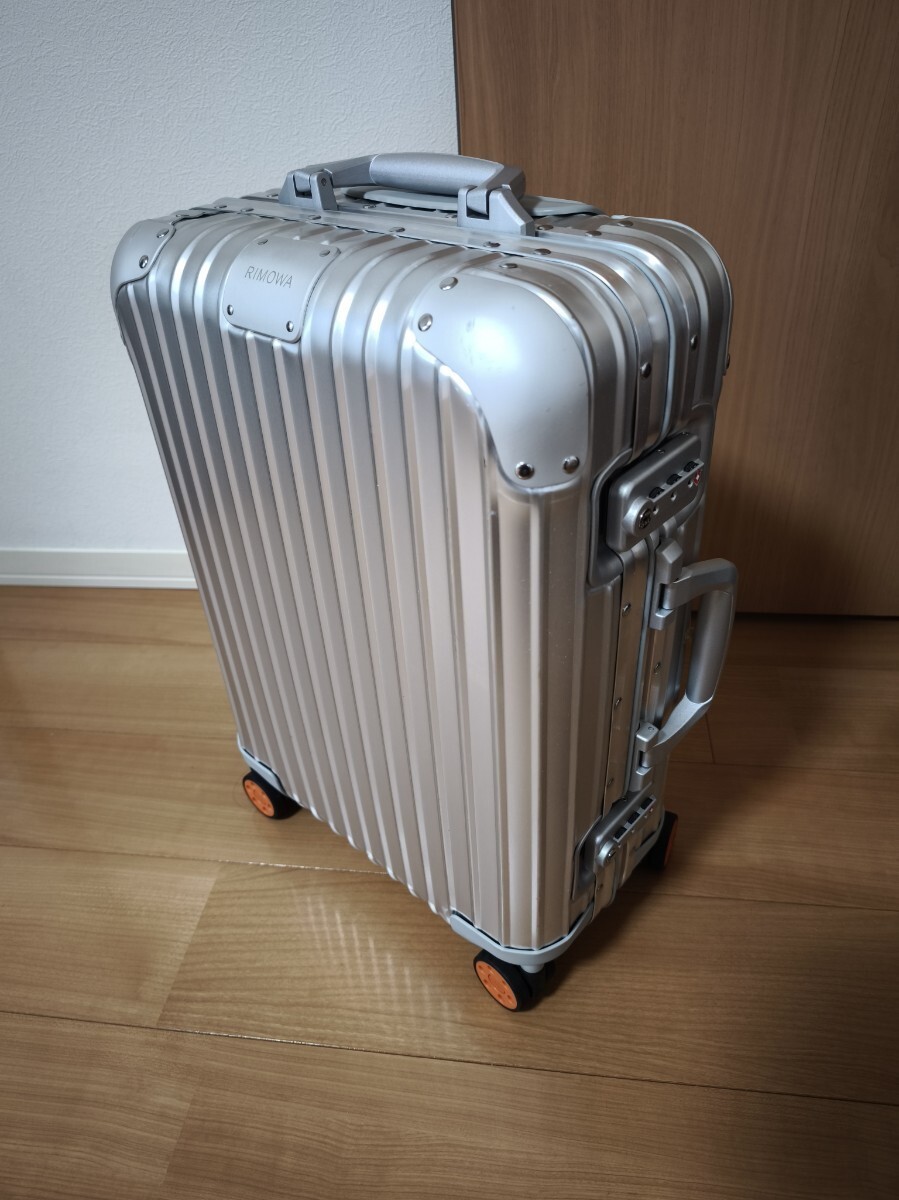 Rimowa Topas Original Cabin S 31L Silver 4-wheels Carry Case Suitcase 925.52