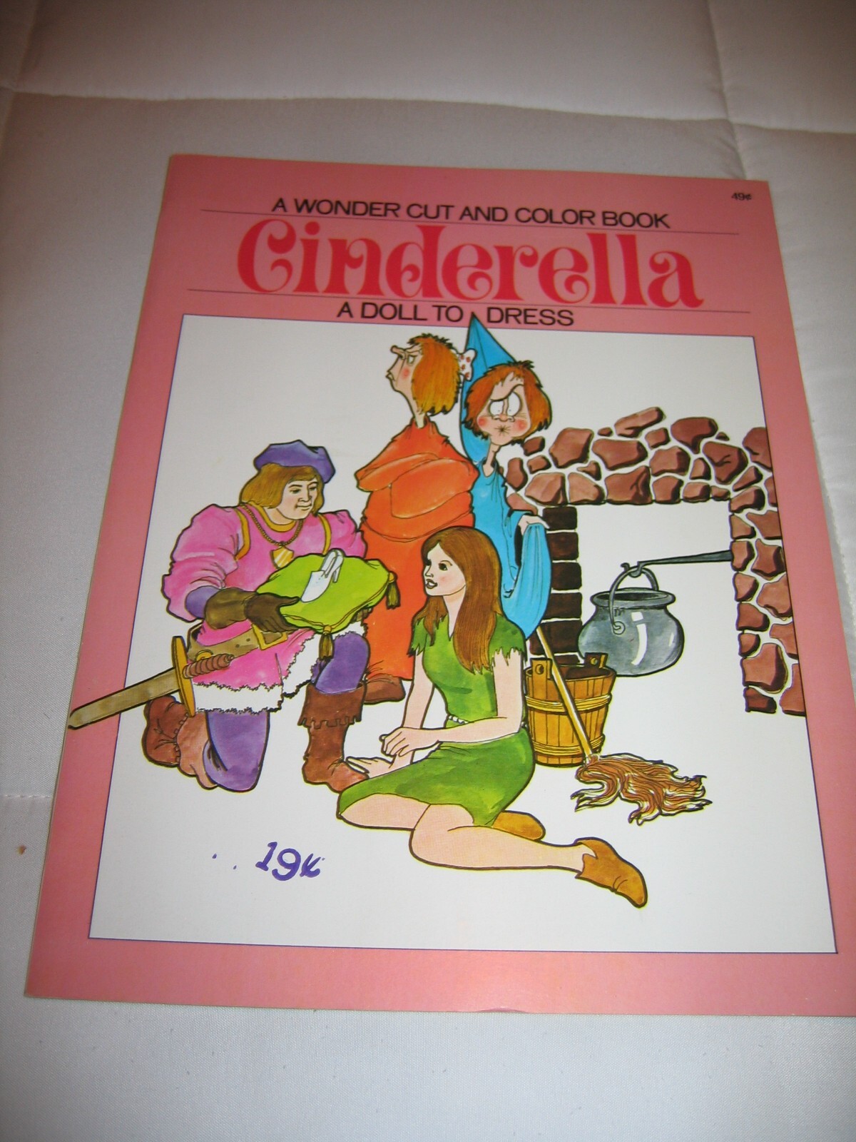 A Wonder Cut And Color Books 1971 Cinderella Paper Dolls Un-Cut