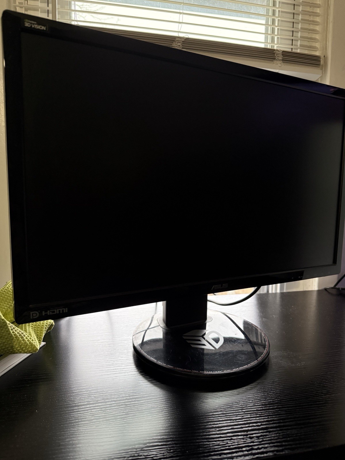 ASUS VG248QE 24” 144Hz 1ms Gaming Monitor – Full HD 1080p – Excellent Condition