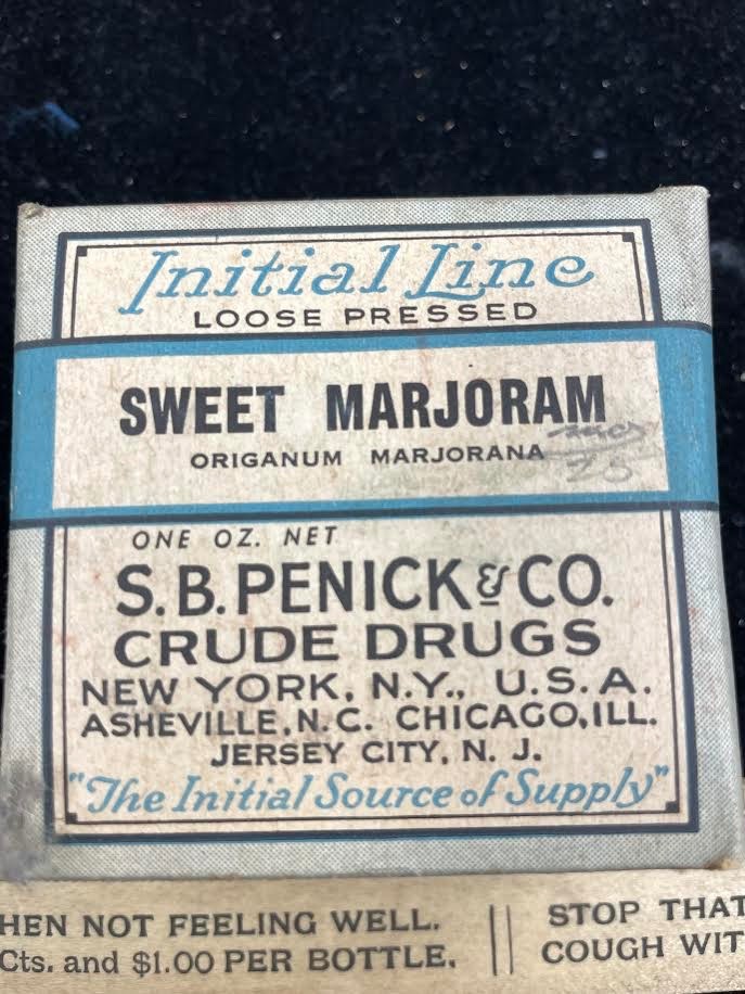 VINTAGE SEALED INITIAL LINES S B PENICK & CO CRUDE DRUGS Sweet Marjoram In BOX