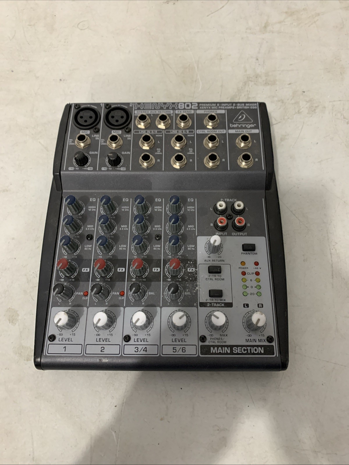 Behringer XENYX 802 Premium 8-Input Analog Mixer