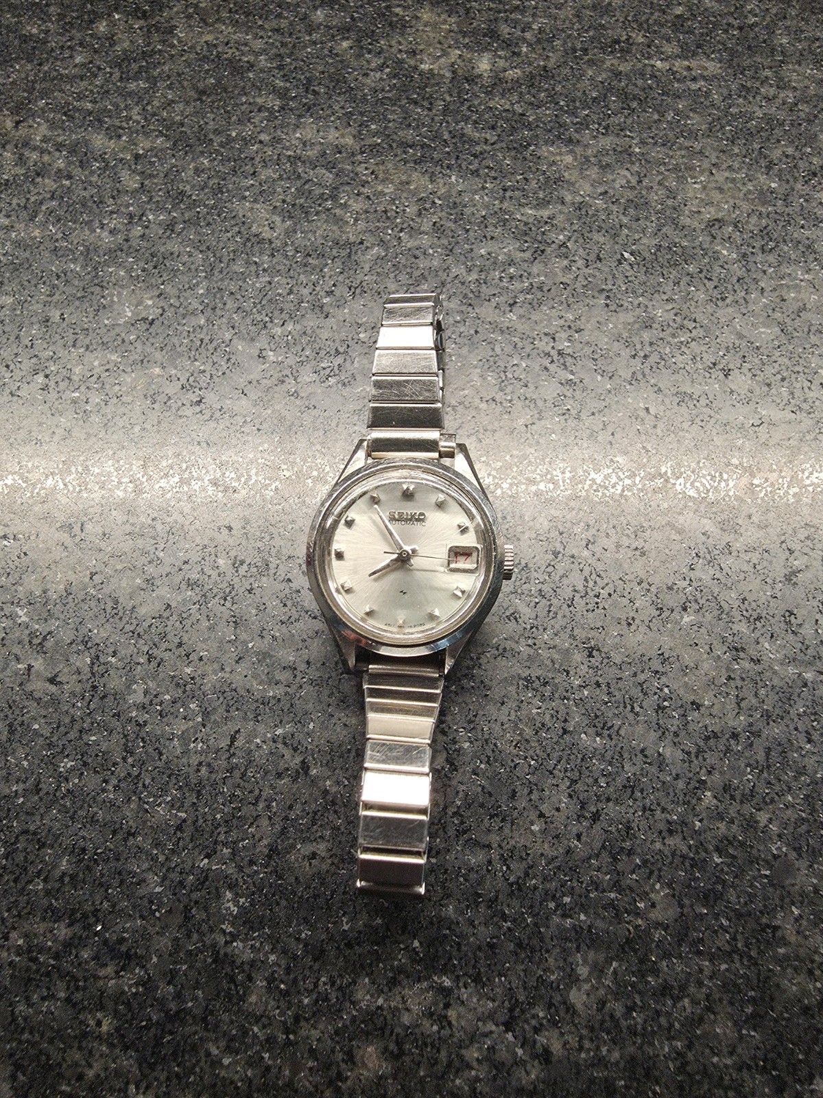 Working Seiko 2517-0289 Women’s Vintage Automatic Watch, Japan Made C3