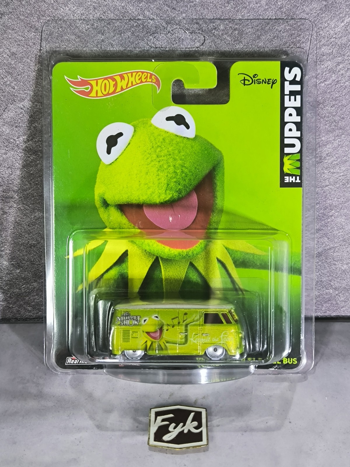 Hot Wheels The Muppets Kermit The Frog Volkswagen T1 Panel Bus 2014 Real Riders
