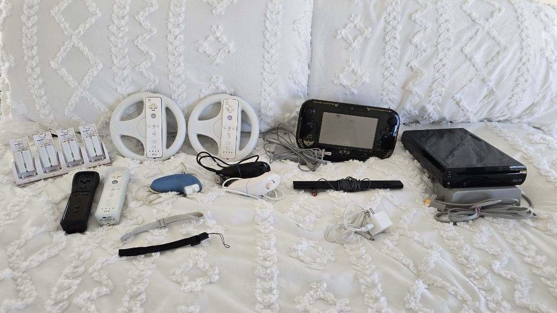 Legend of Zelda Nintendo Wii U Console Bundle-will part out