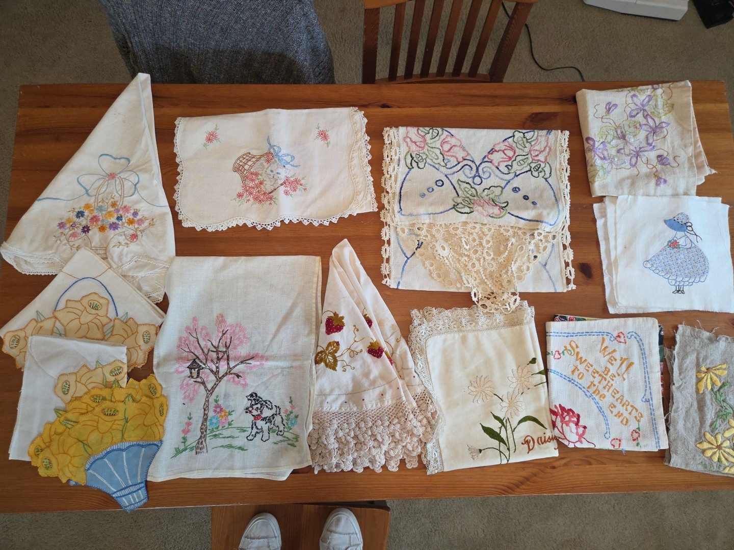 Antique Heavy Crochet Amazing Embroidery Lot Cats/Dog/Flowers Fine Handwork