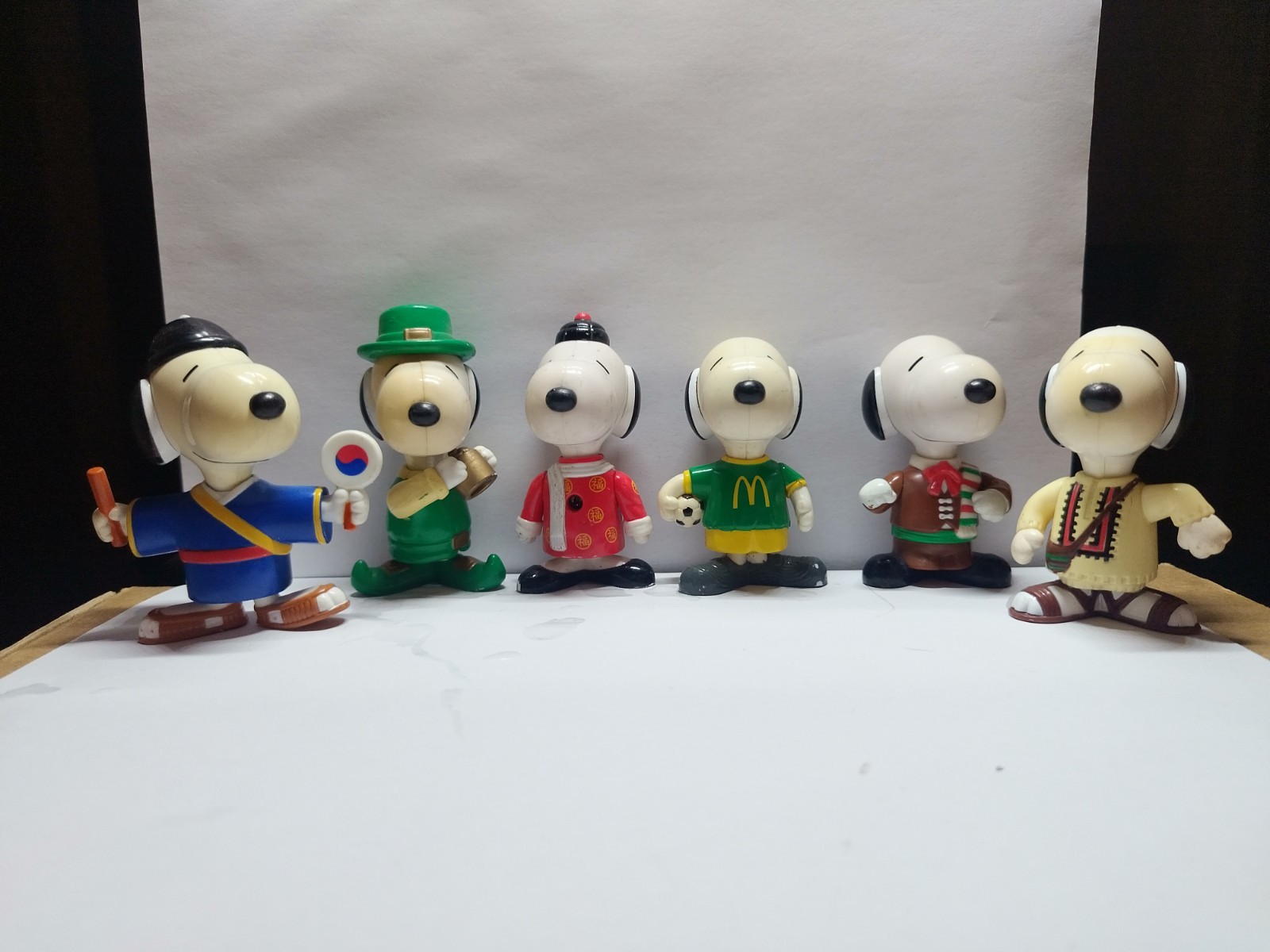 Vintage Snoopy Around The World McDonald’s Happy Meal Toys X6 Loose Lot