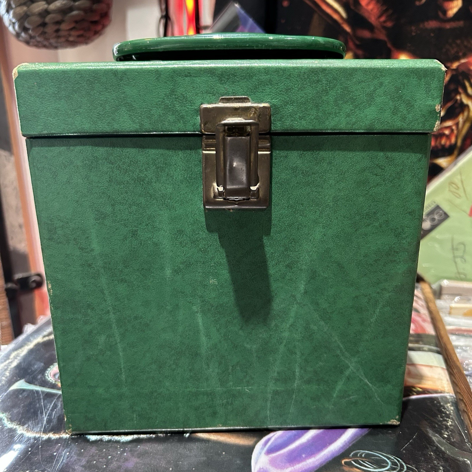 Vintage 45 Vinyl Record Carrying Storage Case Faux Green Leather JJ-11