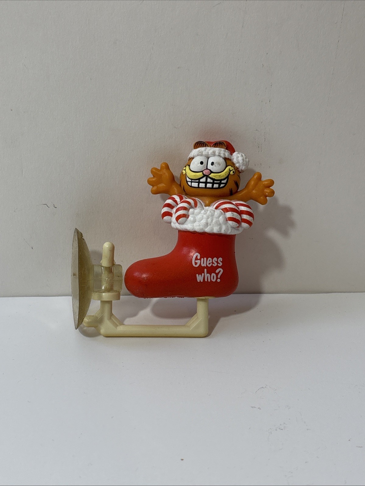Vintage Garfield The Cat Suction Cup Car Window Figurine Christmas Guess Who